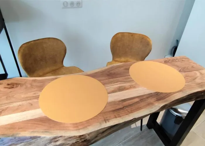 아파트 T2 Centre-ville Entierement Renove